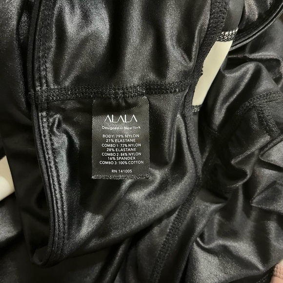 ALALA Vamp Colorblock Tight - Picture 5 of 9